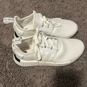 Adidas Boys  5.5 NMD’s